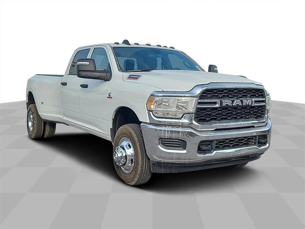 new 2024 Ram 3500 car, priced at $63,654