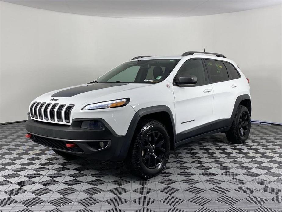 used 2016 Jeep Cherokee car, priced at $15,891