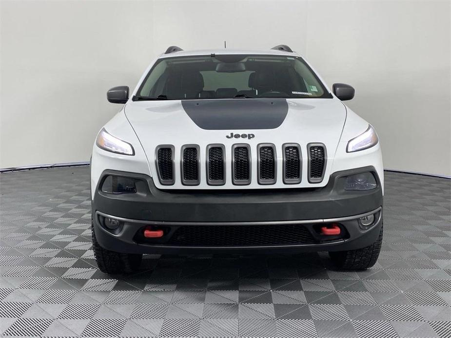 used 2016 Jeep Cherokee car, priced at $15,891