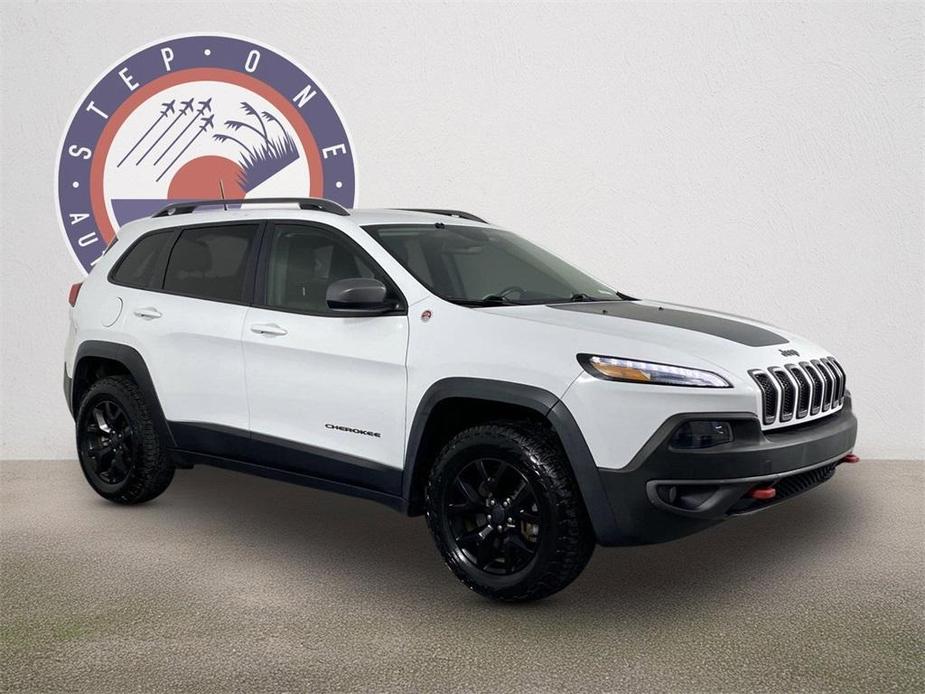 used 2016 Jeep Cherokee car, priced at $15,891