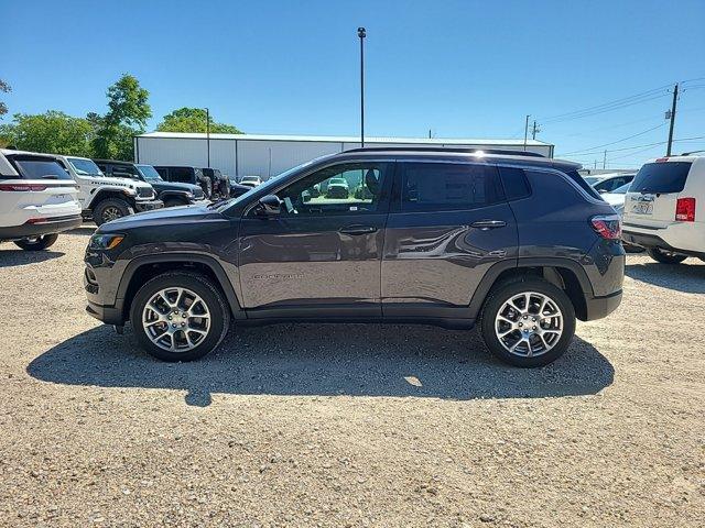 new 2024 Jeep Compass car, priced at $33,146