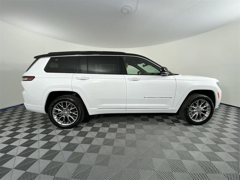 new 2025 Jeep Grand Cherokee L car, priced at $59,995