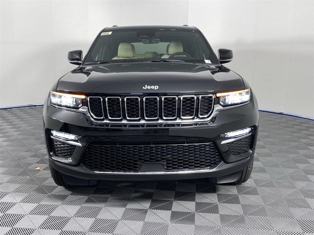 new 2025 Jeep Grand Cherokee car, priced at $45,814