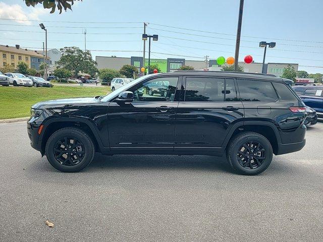 new 2024 Jeep Grand Cherokee L car, priced at $44,664