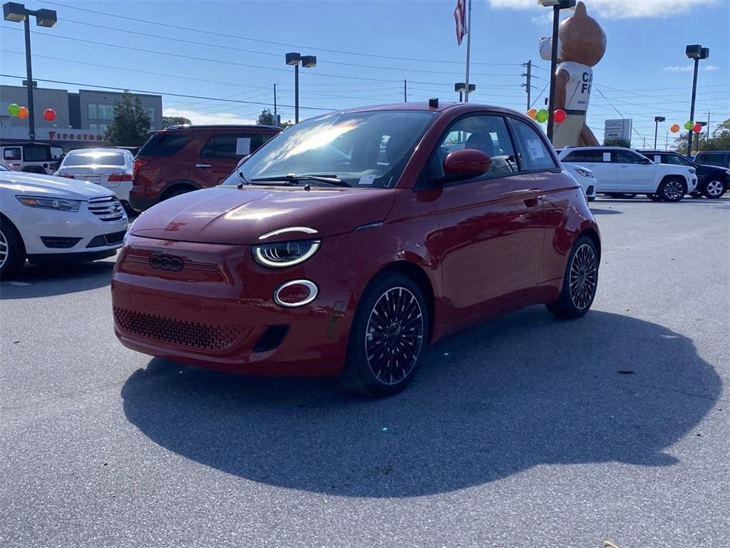 new 2024 FIAT 500e car, priced at $32,390