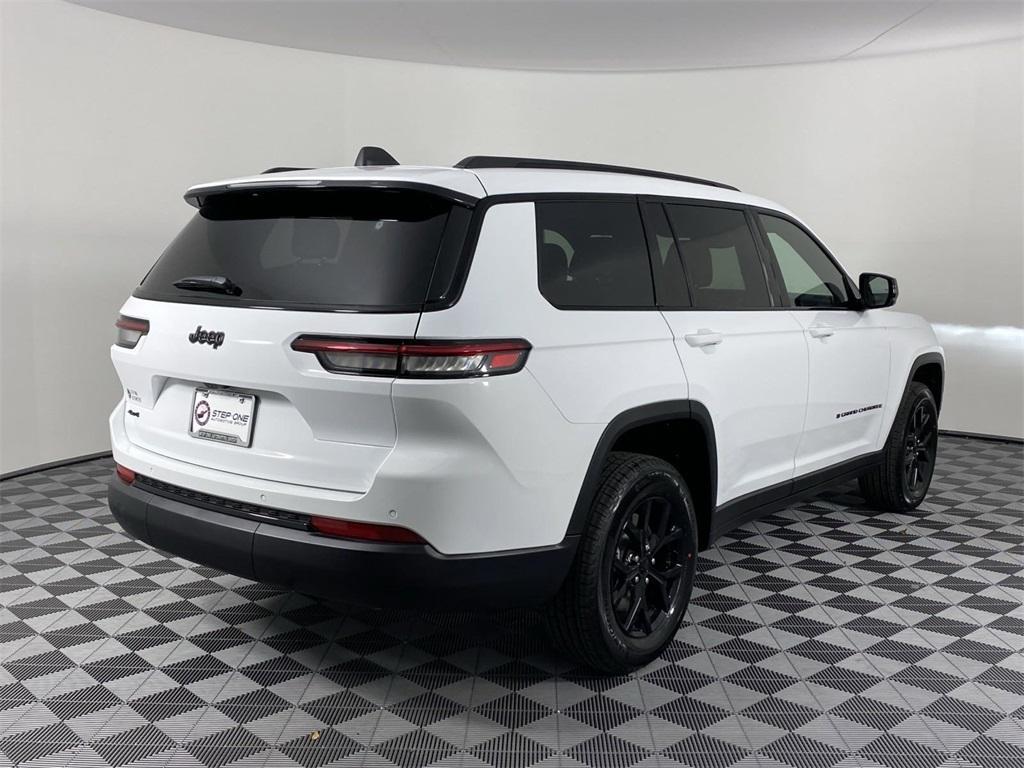 new 2025 Jeep Grand Cherokee L car, priced at $41,995