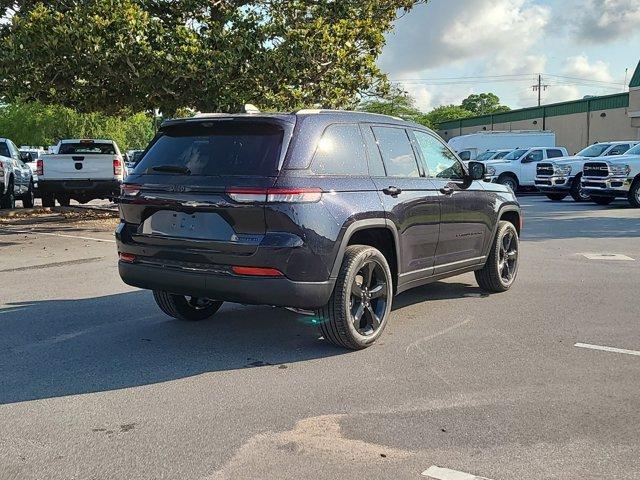 new 2024 Jeep Grand Cherokee car, priced at $50,960