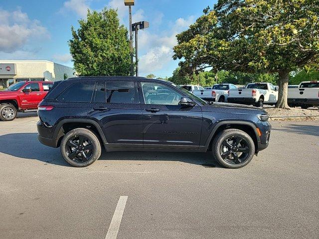 new 2024 Jeep Grand Cherokee car, priced at $50,960