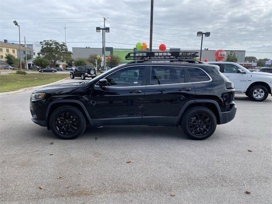 used 2019 Jeep Cherokee car, priced at $14,938