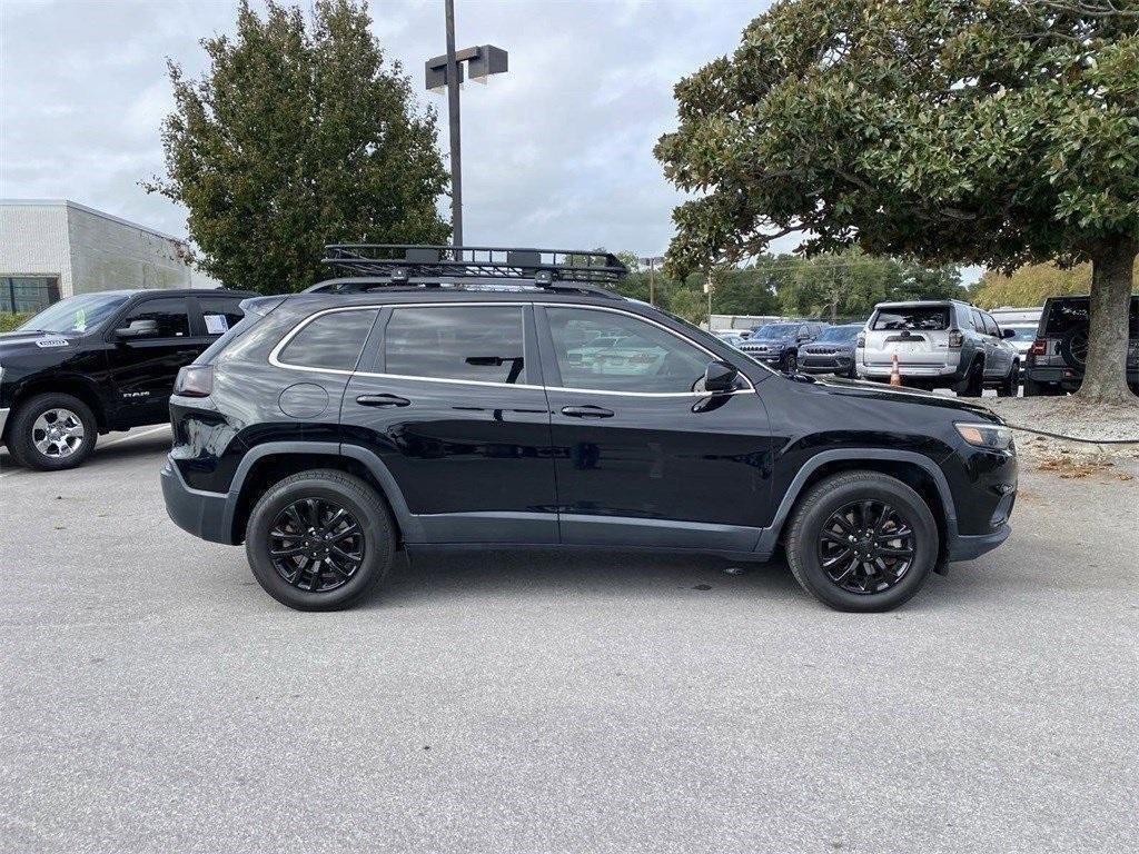 used 2019 Jeep Cherokee car, priced at $14,938