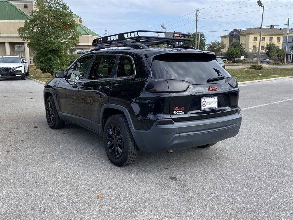 used 2019 Jeep Cherokee car, priced at $14,938