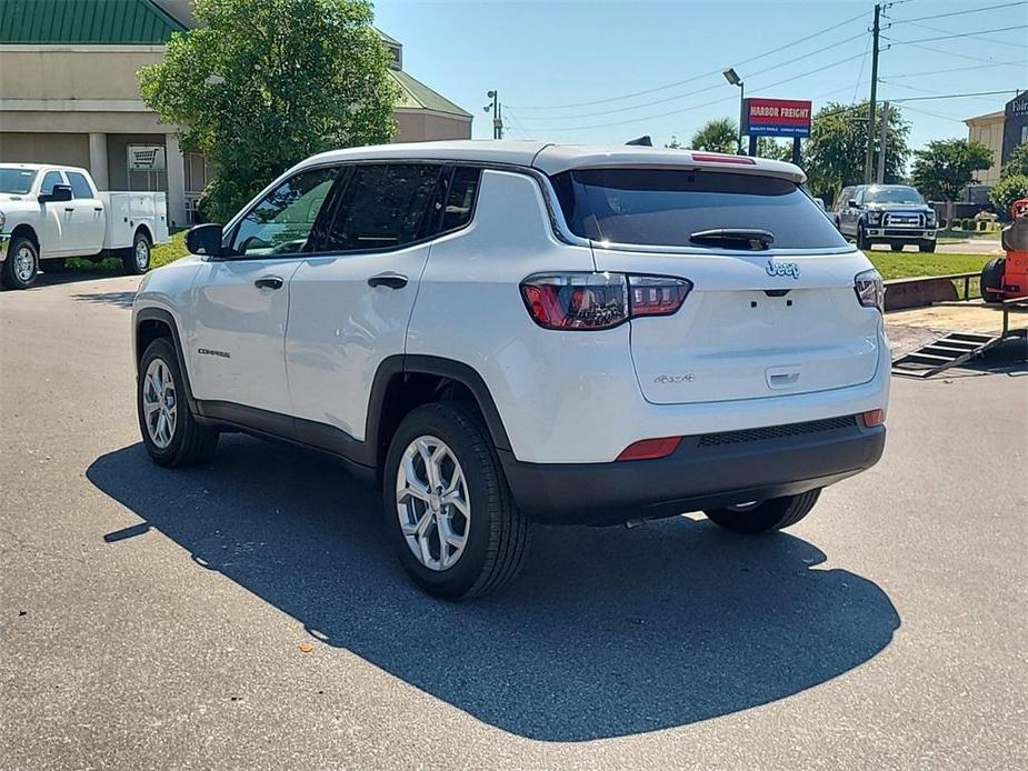 new 2024 Jeep Compass car, priced at $23,995