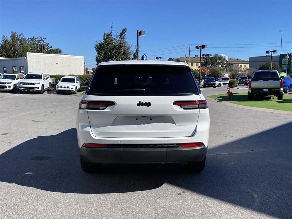 new 2024 Jeep Grand Cherokee L car, priced at $38,580