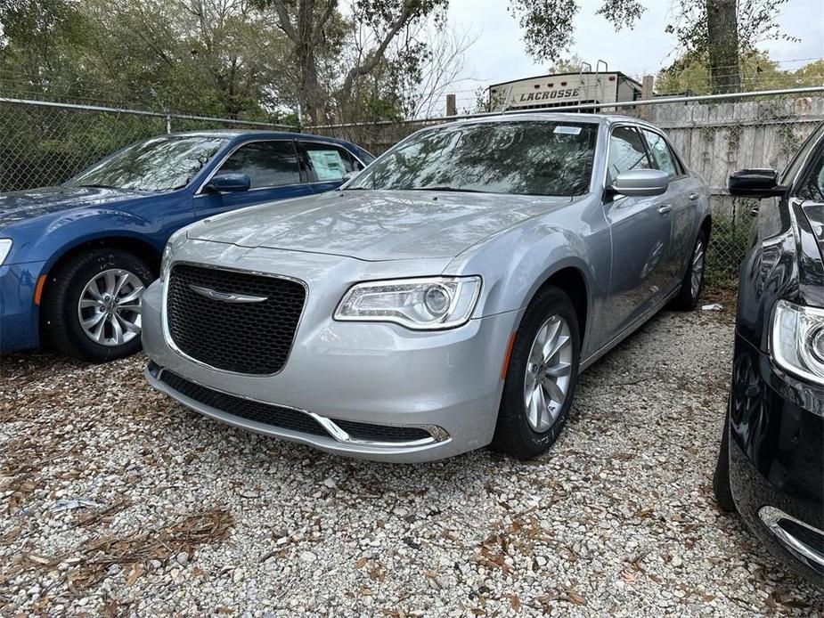 new 2023 Chrysler 300 car, priced at $34,052