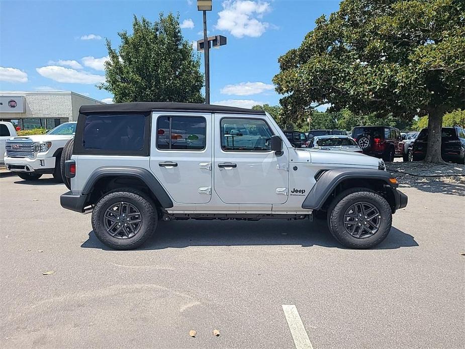 new 2024 Jeep Wrangler car, priced at $41,095