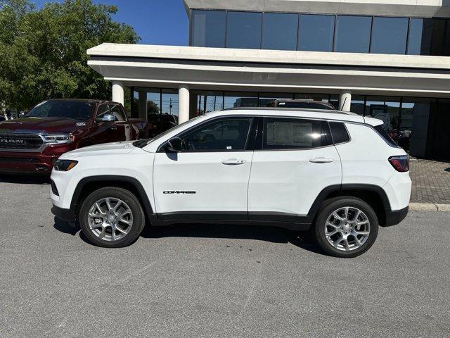 new 2024 Jeep Compass car, priced at $33,265