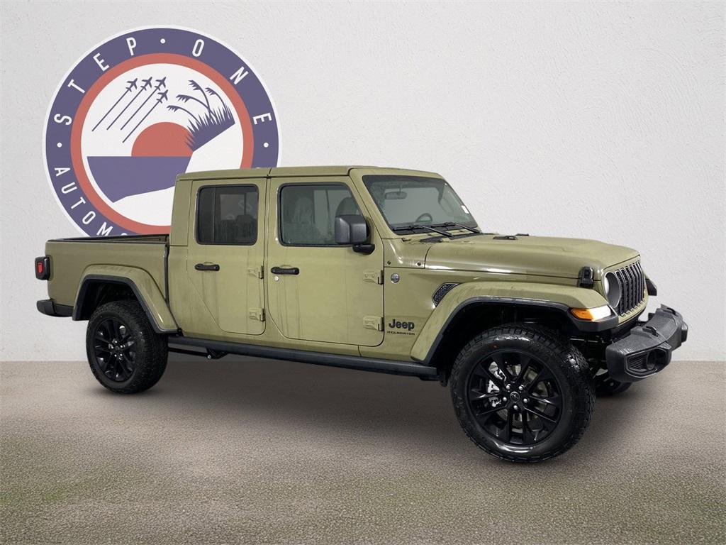 new 2025 Jeep Gladiator car, priced at $42,385