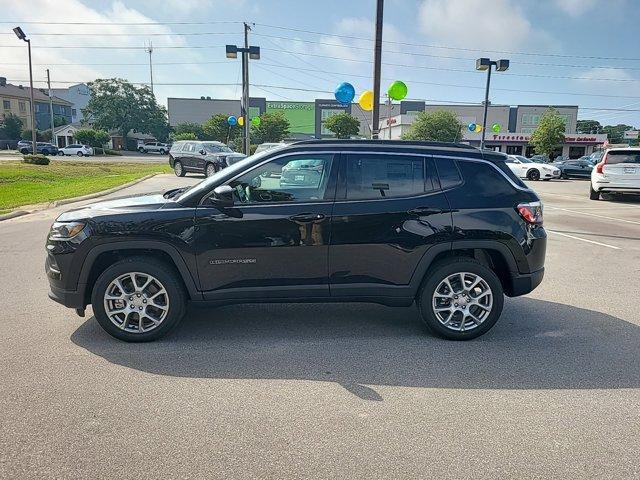 new 2024 Jeep Compass car, priced at $36,561
