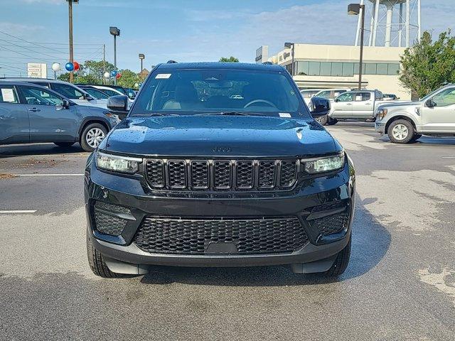 new 2024 Jeep Grand Cherokee car, priced at $42,132