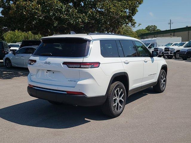 new 2024 Jeep Grand Cherokee L car, priced at $43,200