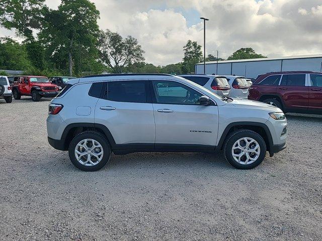 new 2024 Jeep Compass car, priced at $30,493