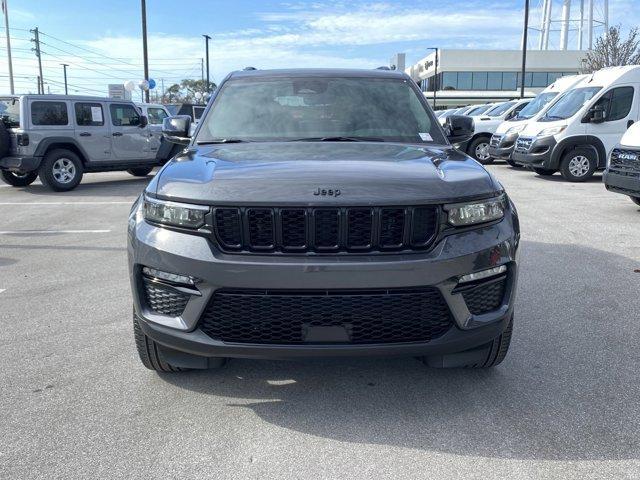 new 2025 Jeep Grand Cherokee car, priced at $45,995