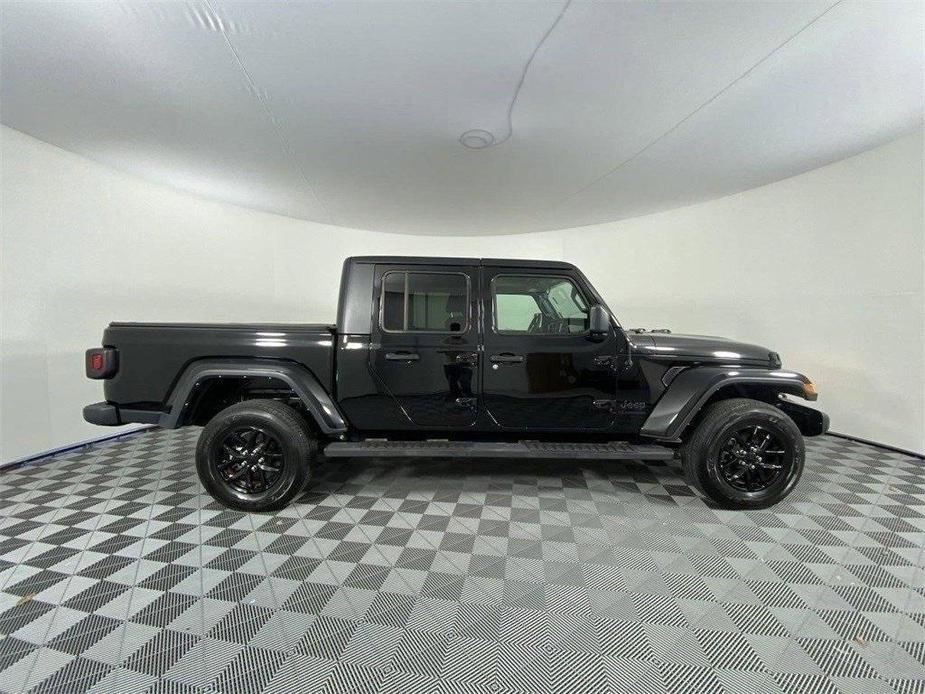 used 2022 Jeep Gladiator car, priced at $32,950