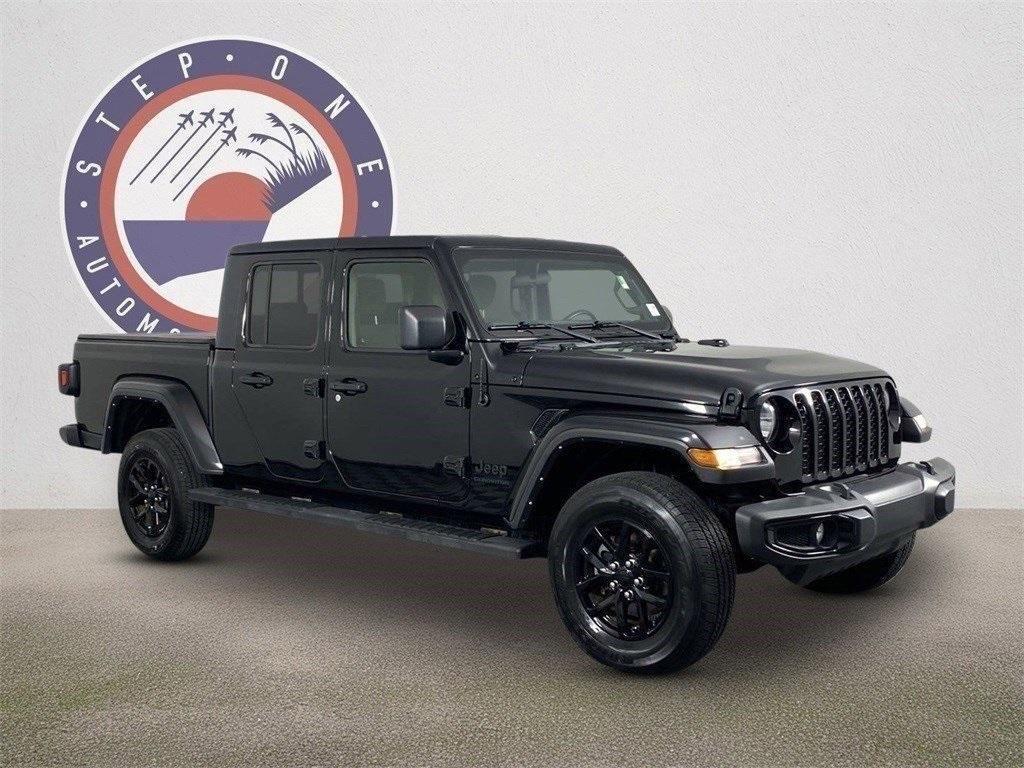 used 2022 Jeep Gladiator car, priced at $32,950