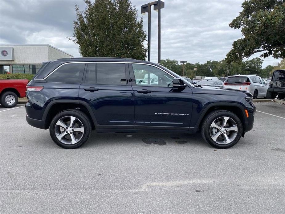 new 2024 Jeep Grand Cherokee car, priced at $47,935