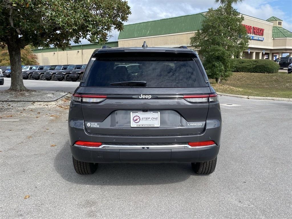 new 2024 Jeep Grand Cherokee car, priced at $35,245