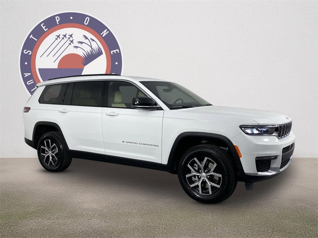 new 2025 Jeep Grand Cherokee L car, priced at $47,789