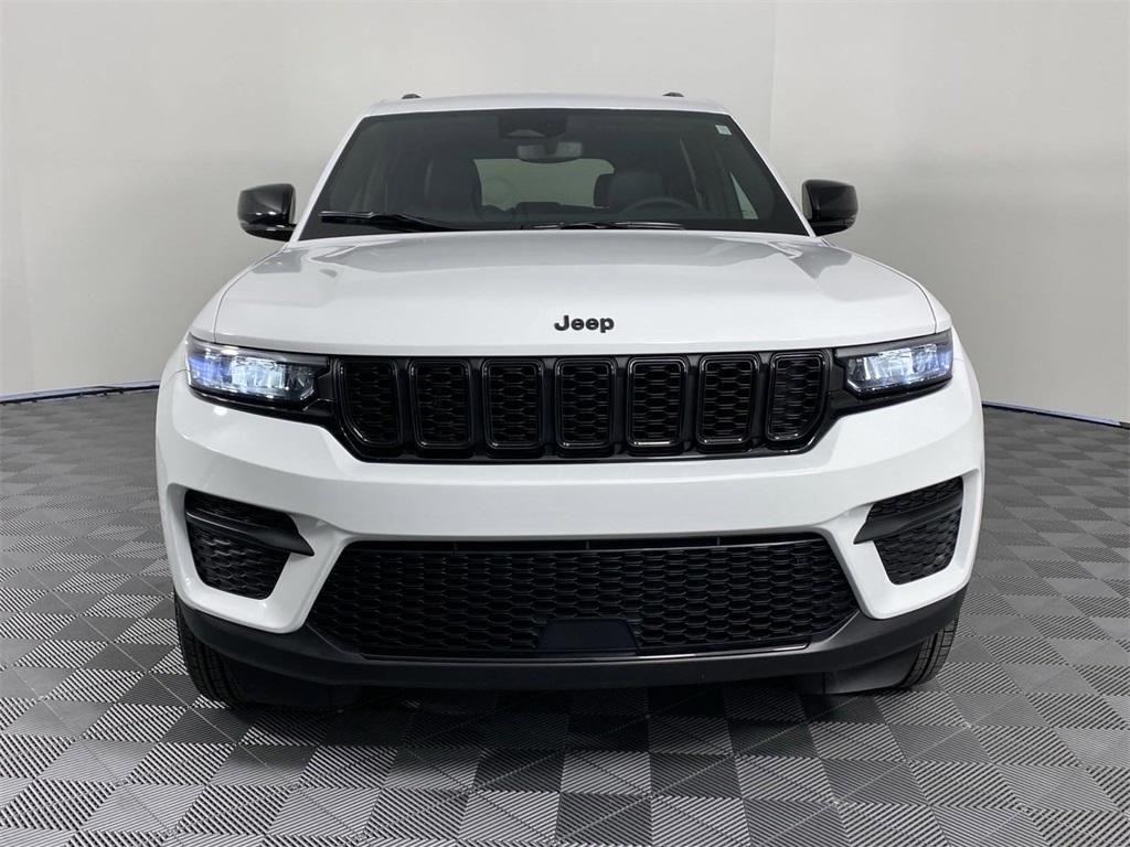 new 2024 Jeep Grand Cherokee car, priced at $37,566