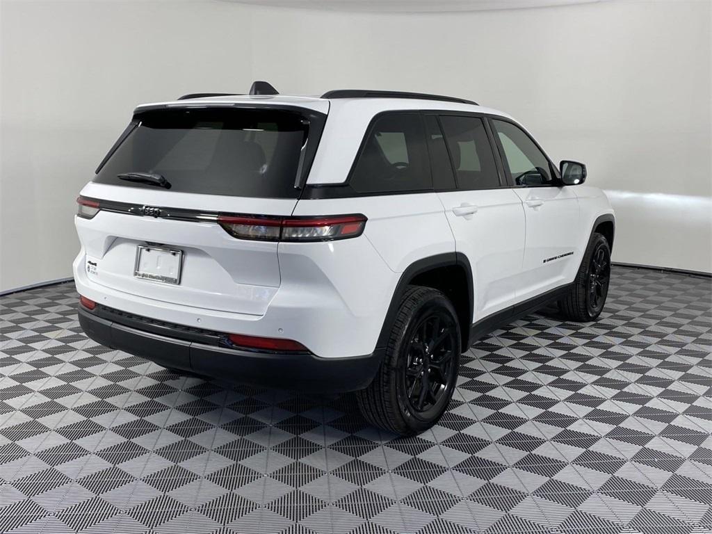 new 2024 Jeep Grand Cherokee car, priced at $37,566