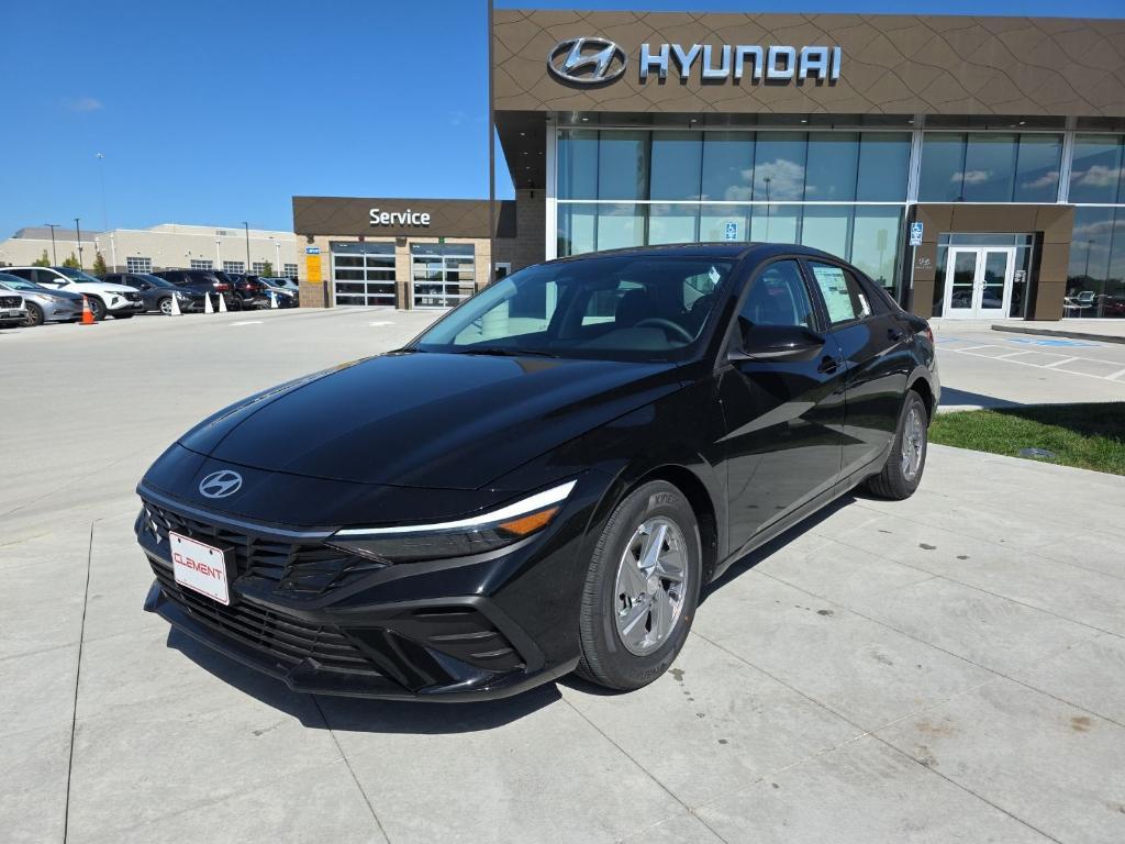 new 2025 Hyundai Elantra car, priced at $23,777
