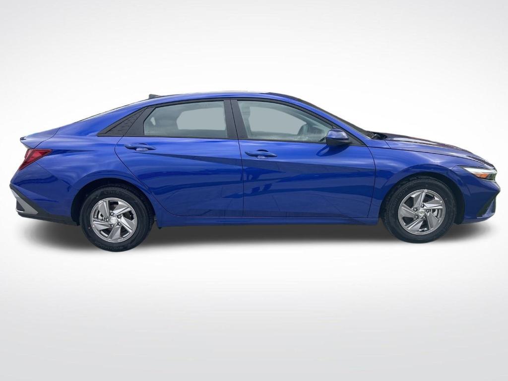 new 2024 Hyundai Elantra car, priced at $19,995