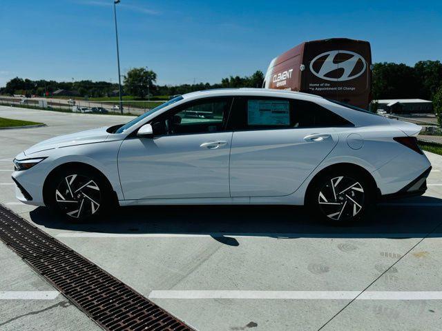 new 2024 Hyundai Elantra car, priced at $25,850