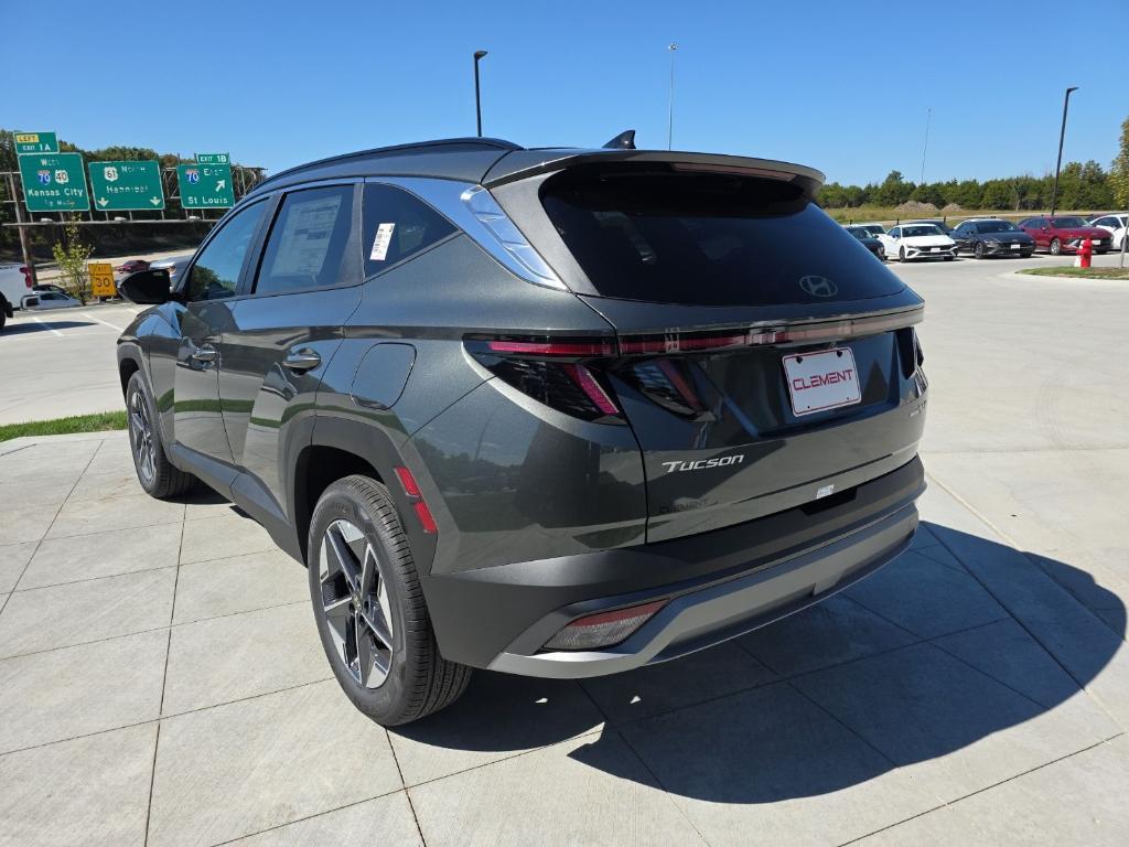 new 2025 Hyundai TUCSON Hybrid car, priced at $32,972