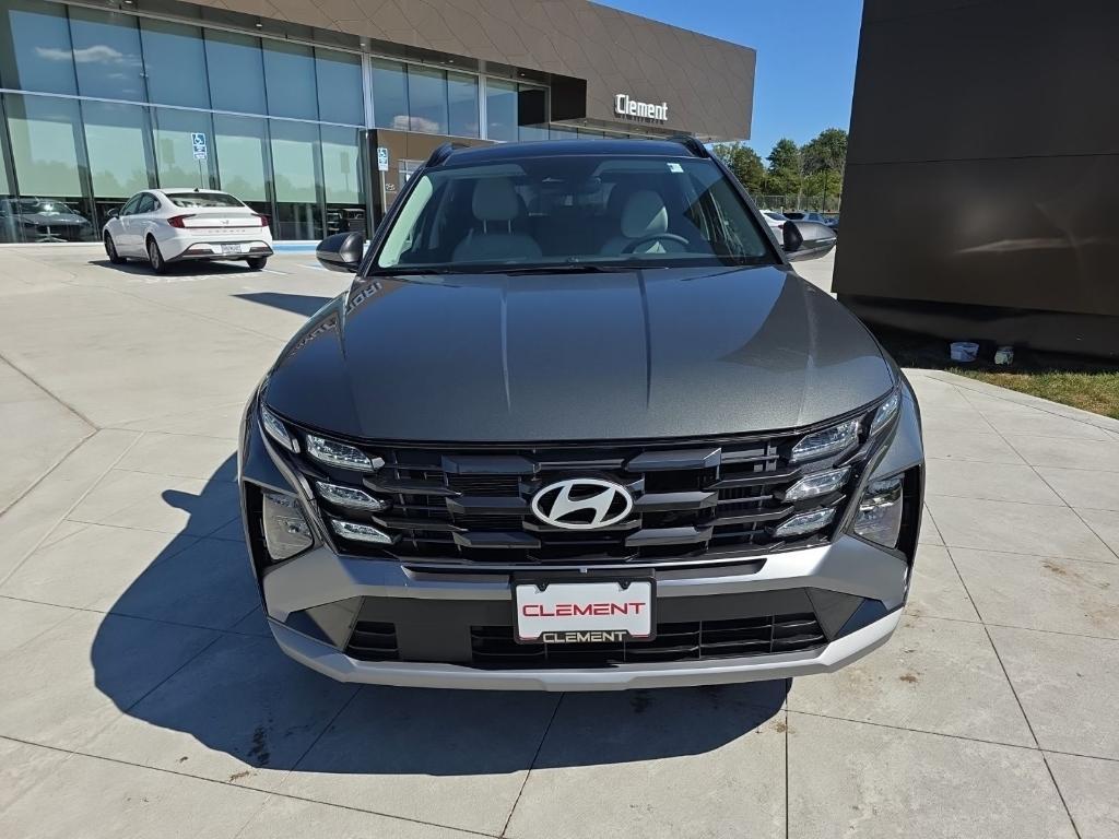 new 2025 Hyundai TUCSON Hybrid car, priced at $32,972