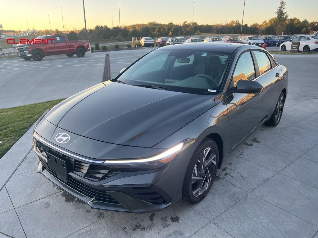 new 2024 Hyundai Elantra car, priced at $25,972