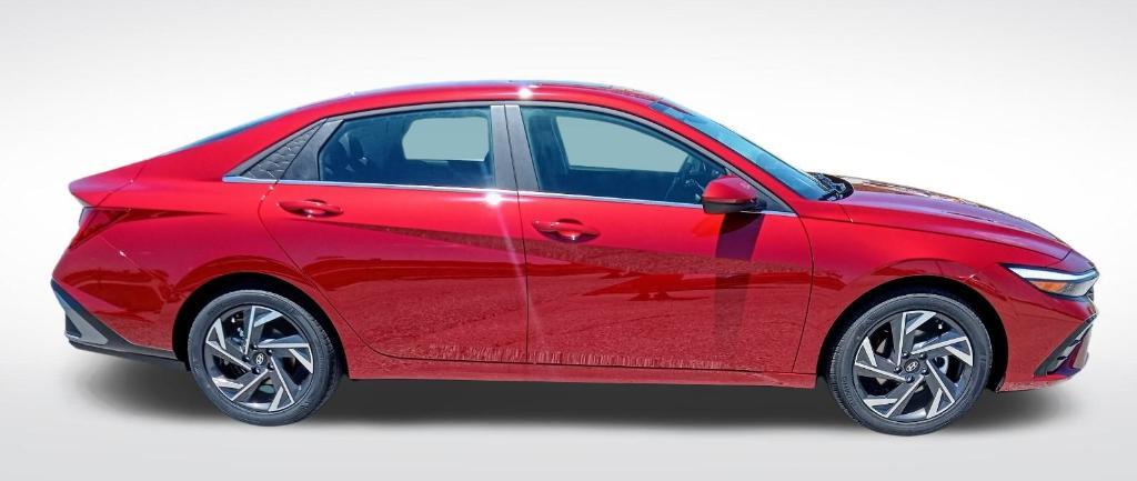 new 2024 Hyundai Elantra car, priced at $22,787