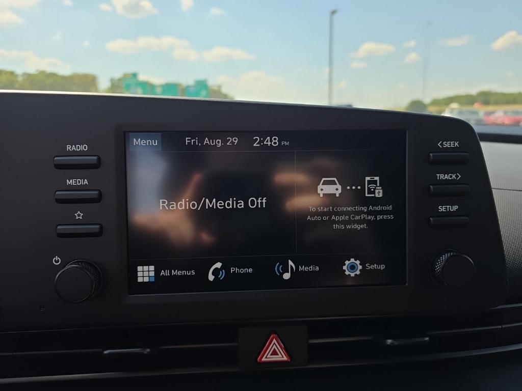 new 2025 Hyundai Elantra car, priced at $21,298