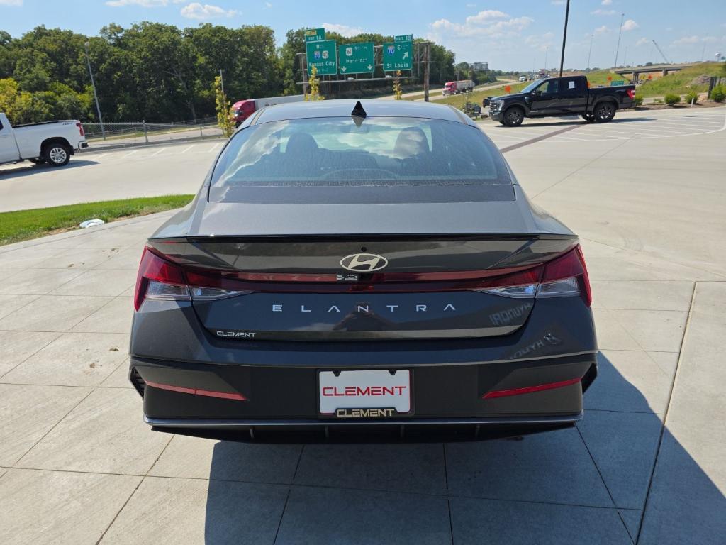 new 2025 Hyundai Elantra car, priced at $21,298