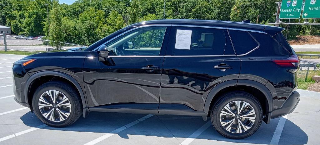 used 2021 Nissan Rogue car, priced at $20,000