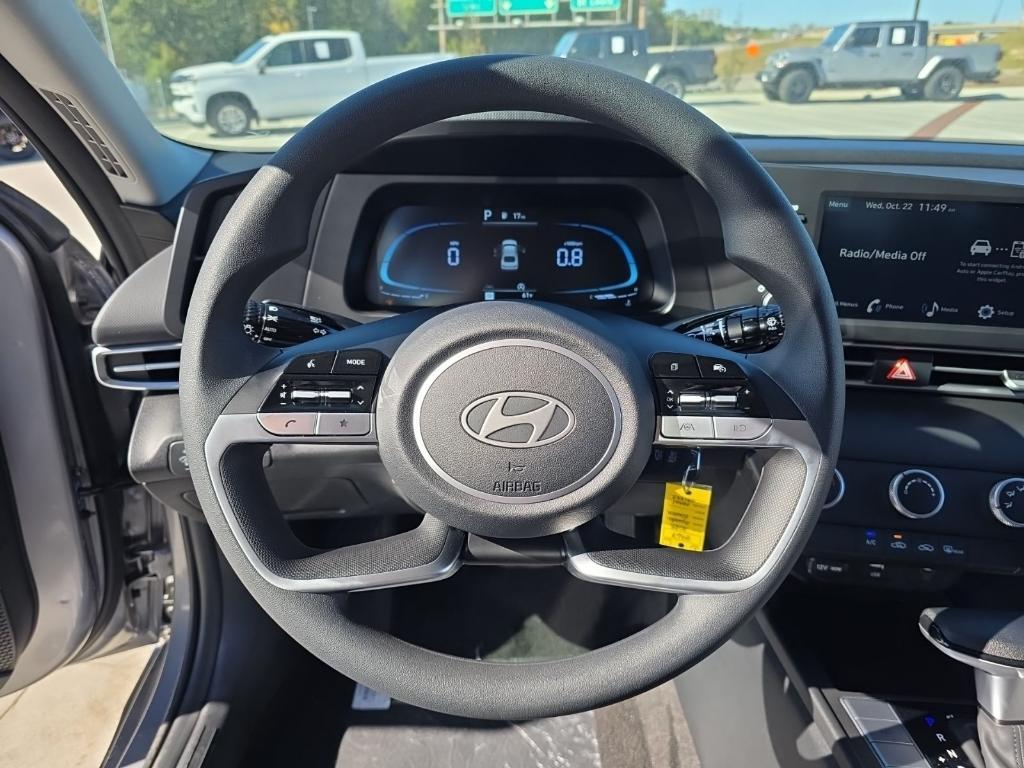 new 2025 Hyundai Elantra car, priced at $21,579