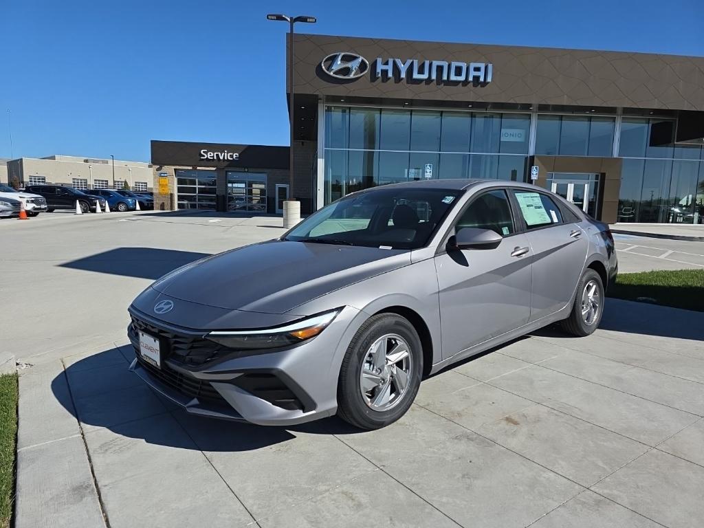 new 2025 Hyundai Elantra car, priced at $19,911