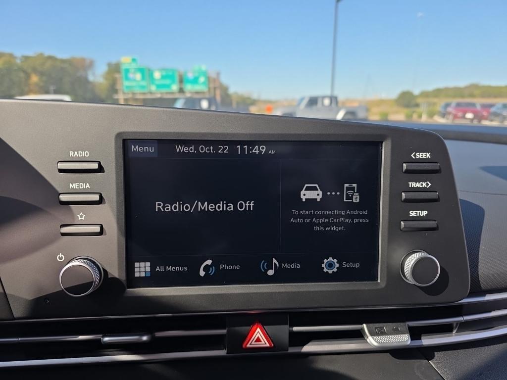 new 2025 Hyundai Elantra car, priced at $21,579