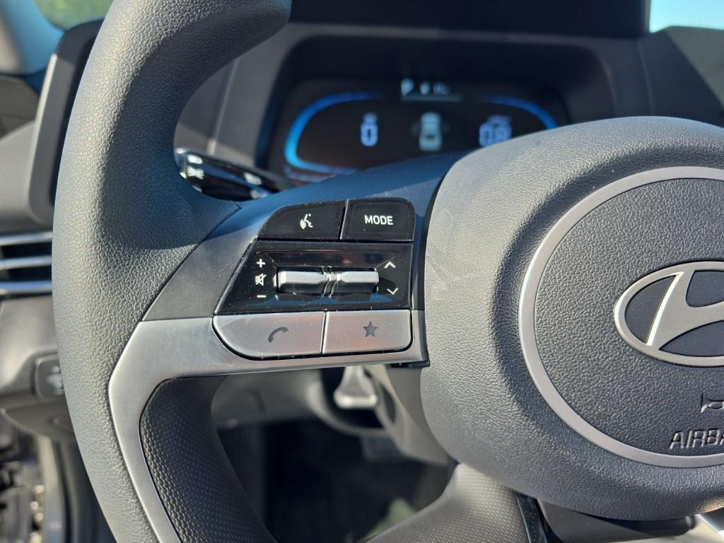 new 2025 Hyundai Elantra car, priced at $21,579