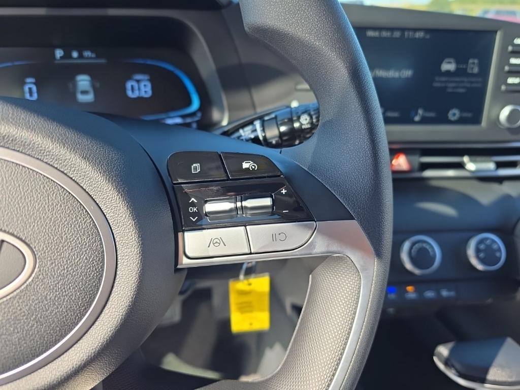 new 2025 Hyundai Elantra car, priced at $21,579
