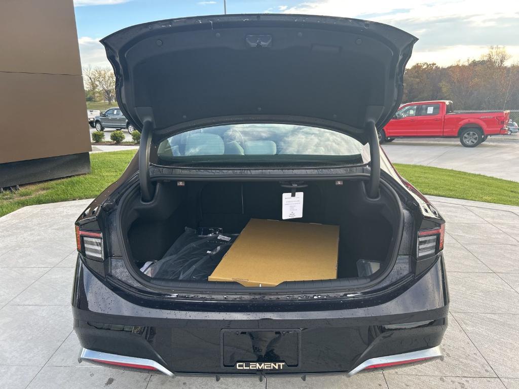 new 2024 Hyundai Sonata car, priced at $31,001
