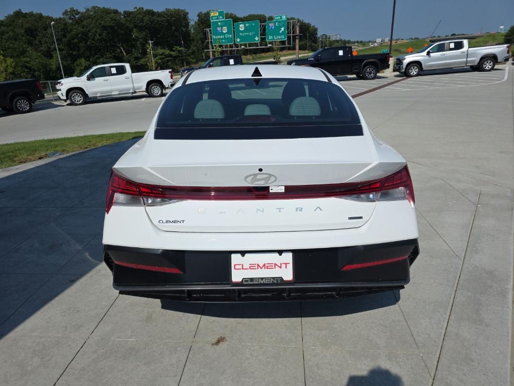 new 2025 Hyundai ELANTRA HEV car, priced at $29,135